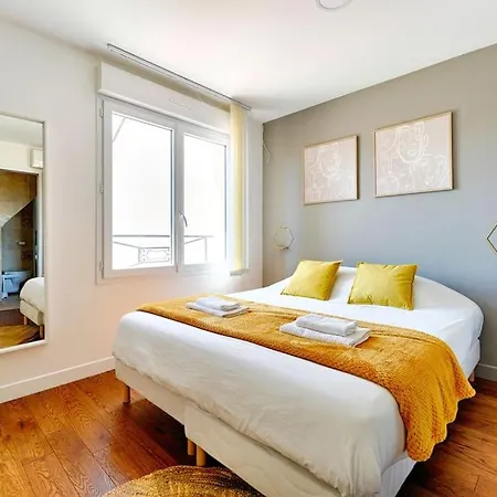 Welcome To Stella's House Apartment